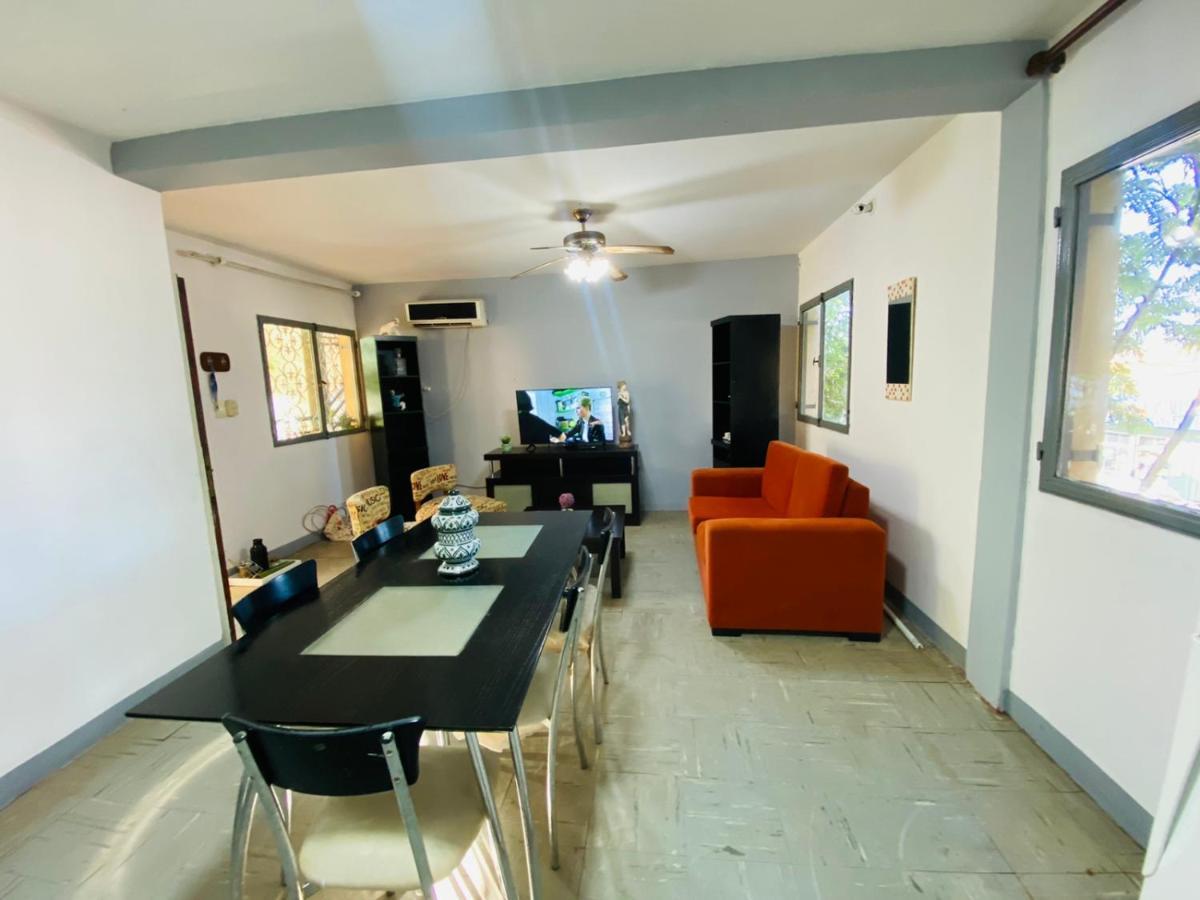 House G&S, Depto Con 3 Dormitorios Para 7 Personas Pleno Centro De La Ciudad Puerto Iguazú Zewnętrze zdjęcie